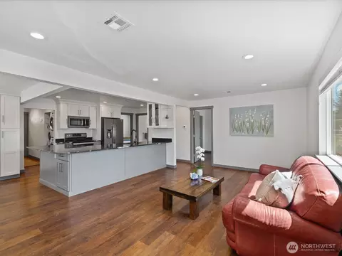 Living - 10126 NE 186th St, Bothell, WA 98011 photo 1 of 1