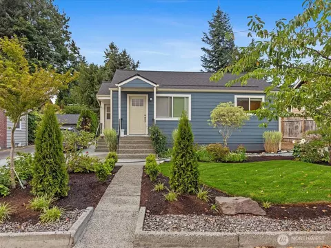 Exterior - 10126 NE 186th St, Bothell, WA 98011 photo 17 of 18