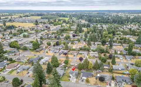 View/Area - 1836 Florence St, Enumclaw, WA 98022 photo 3 of 3