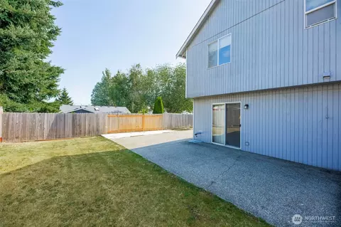 Exterior - 18 E B E Intercity Ave, Everett, WA 98208 photo 10 of 13