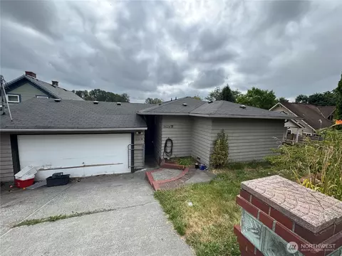 5604 S 1st Ave #B, Everett, WA 98203
