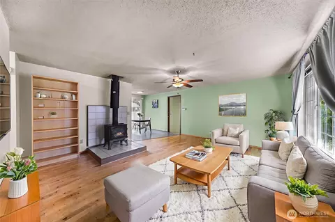 1610 Grant St, Bellingham, WA 98225