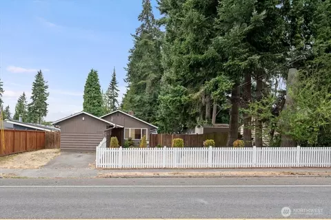 22406 56th Ave W, Mountlake Terrace, WA 98043