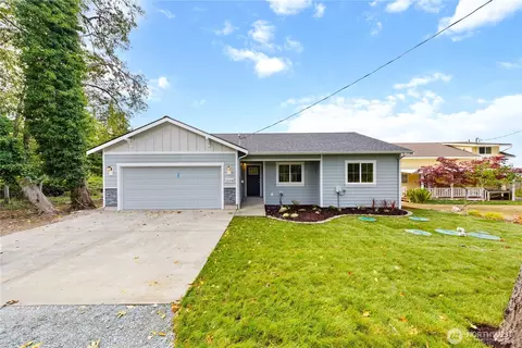 1248 Nimitz Dr, Coupeville, WA 98239