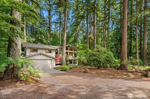 15708 NE 164th St, Woodinville, WA 98072