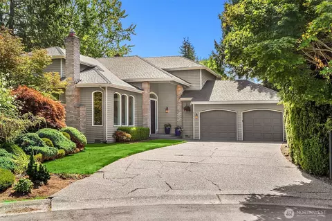 8504 199th Pl SW, Edmonds, WA 98026