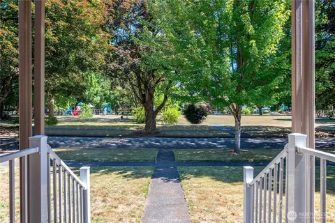 1429 21st Ave, Longview, WA 98632