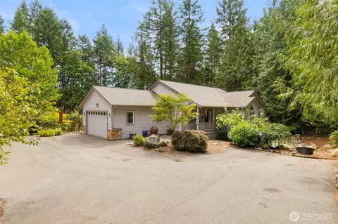 7453 Jason Ln SE, Port Orchard, WA 98367