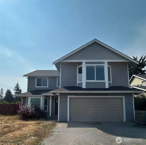 8806 47th Dr NE, Marysville, WA 98270