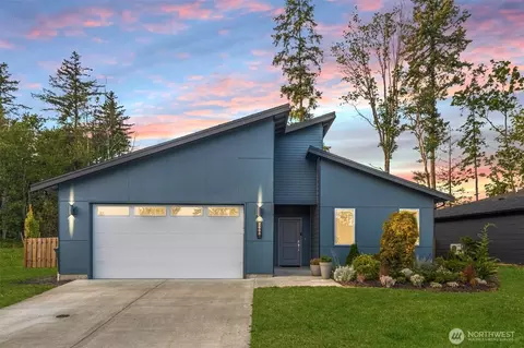 2668 Sandwood Ln, Blaine, WA 98230