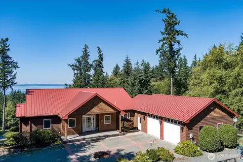 6081 Wahl Rd, Freeland, WA 98249