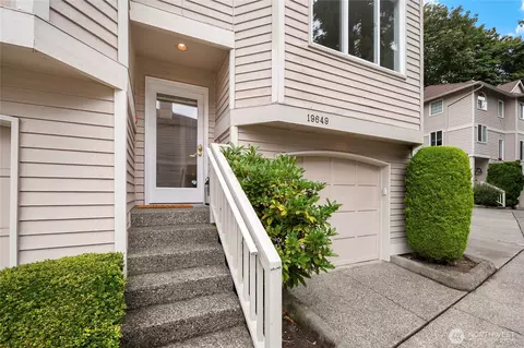 19649 15th Ave NE, Shoreline, WA 98155