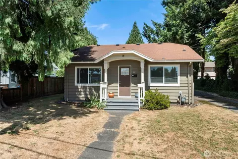 1111 W Stewart, Puyallup, WA 98371