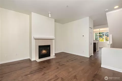Living - 16214 118th Ln NE, Bothell, WA 98011 photo 2 of 2