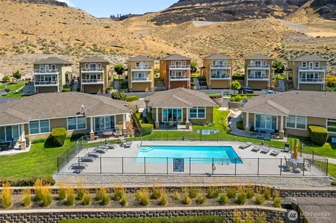 9112 Quail Run Ln NW, Quincy, WA 98848