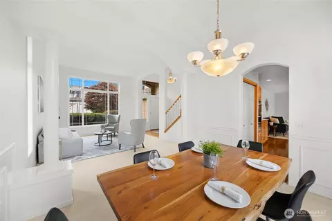 Dining - 18418 12th Dr, Bothell, WA 98012 photo 2 of 2