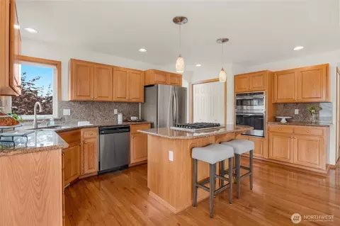 Kitchen - 18418 12th Dr, Bothell, WA 98012 photo 1 of 3