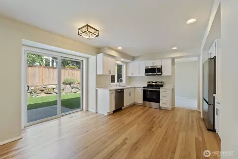 907 233rd Pl SW, Bothell, WA 98021 photo 3