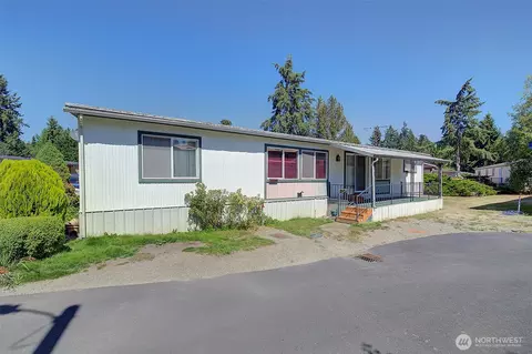 1332 192nd St SE #50, Bothell, WA 98021