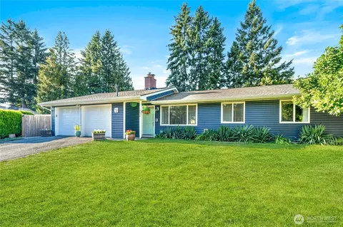 14034 SE 202nd St, Kent, WA 98042