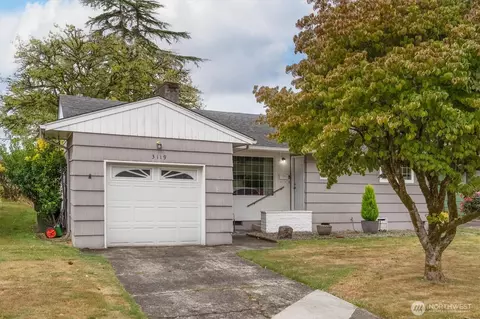 3119 Maple St, Longview, WA 98632 photo 3