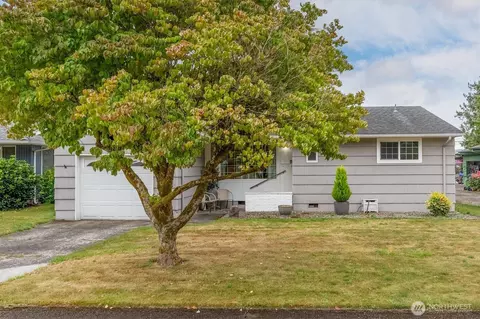 3119 Maple St, Longview, WA 98632 photo 2