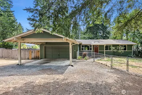 3888 Brook Ln NW, Bremerton, WA 98312