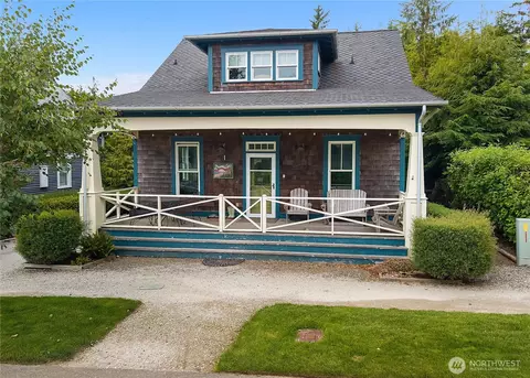 251 Meriweather St, Pacific Beach, WA 98571