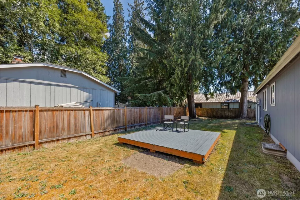 Exterior - 9311 58th Dr NE, Marysville, WA 98270 photo 3 of 8