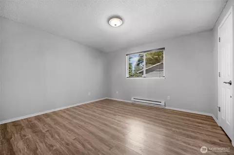 Bedroom - 9311 58th Dr NE, Marysville, WA 98270 photo 1 of 2