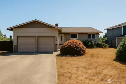 25312 42nd Pl S, Kent, WA 98032
