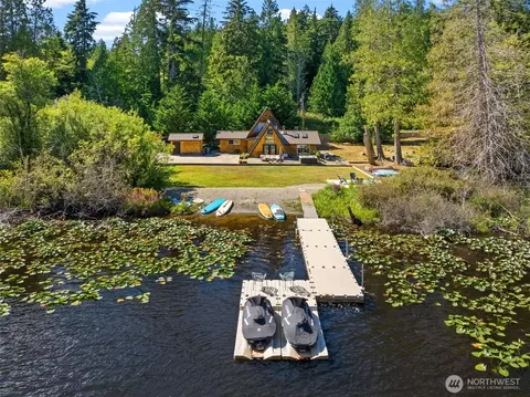 14515 Crescent Valley Dr NW, Gig Harbor, WA 98332