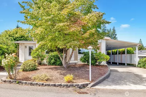 2500 Alder St #39, Milton, WA 98354
