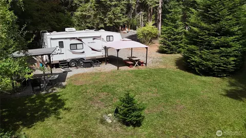 104 Rainbow Pl, Packwood, WA 98361