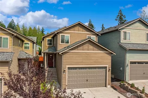 389 Ohenry Ct, Poulsbo, WA 98370