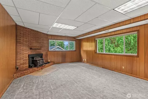 Living - 10 View Point Ter, Longview, WA 98632 photo 5 of 5