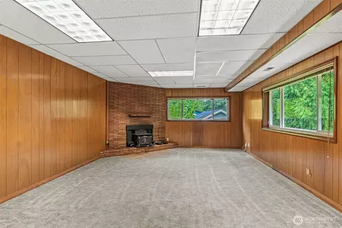 Living - 10 View Point Ter, Longview, WA 98632 photo 4 of 5