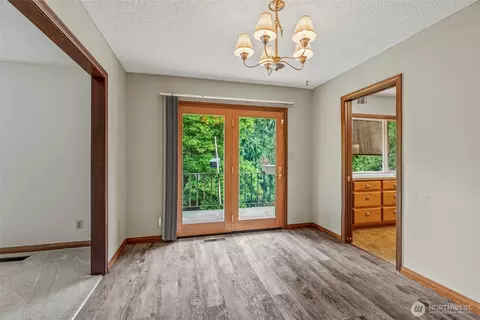 Dining - 10 View Point Ter, Longview, WA 98632 photo 1 of 1