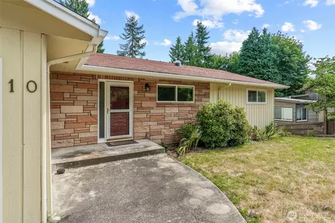 Exterior - 10 View Point Ter, Longview, WA 98632 photo 3 of 7
