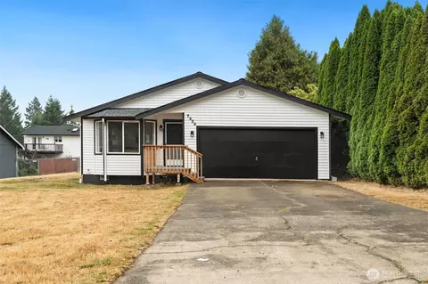 7334 E Patricia St, Port Orchard, WA 98366