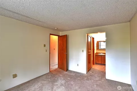 Bedroom - 820 E Cady Rd #E304, Everett, WA 98203 photo 3 of 4