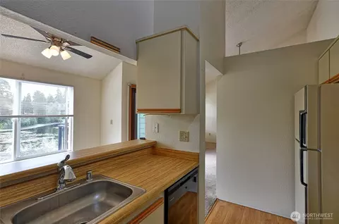 Kitchen - 820 E Cady Rd #E304, Everett, WA 98203 photo 3 of 3