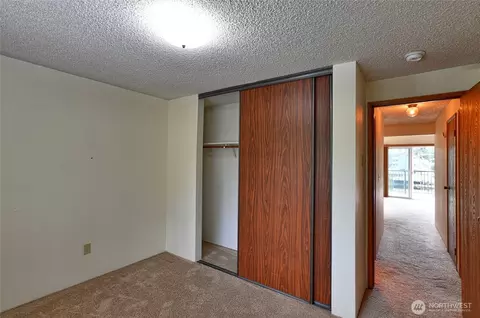 Bedroom - 820 E Cady Rd #E304, Everett, WA 98203 photo 2 of 4