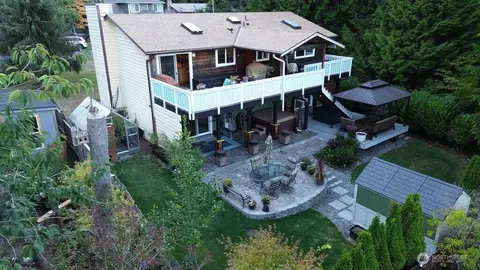 6127 Parkside Dr, Anacortes, WA 98221