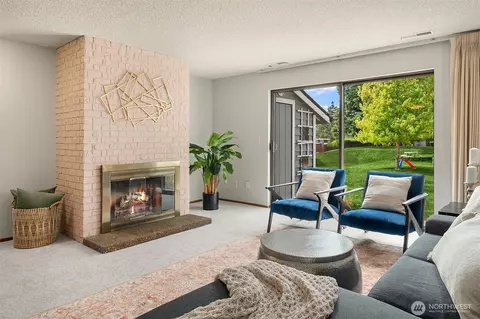 21521 4th Ave W #C23, Bothell, WA 98021