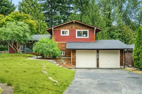 10816 NE 154th Pl, Bothell, WA 98011