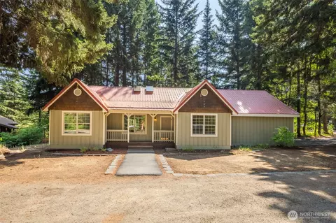 1270 Oakmont Dr, Cle Elum, WA 98922