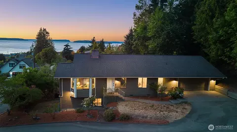 606 Prospect Ave, Mukilteo, WA 98275