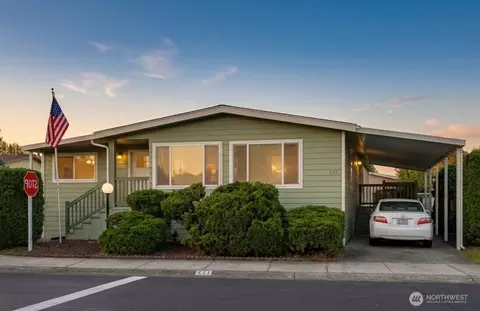 11436 SE 208th St #153, Kent, WA 98031