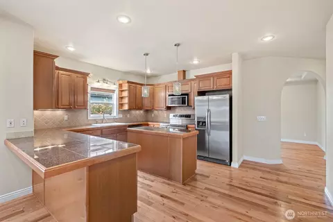 515 N Knapman Ave, Sequim, WA 98382 photo 4